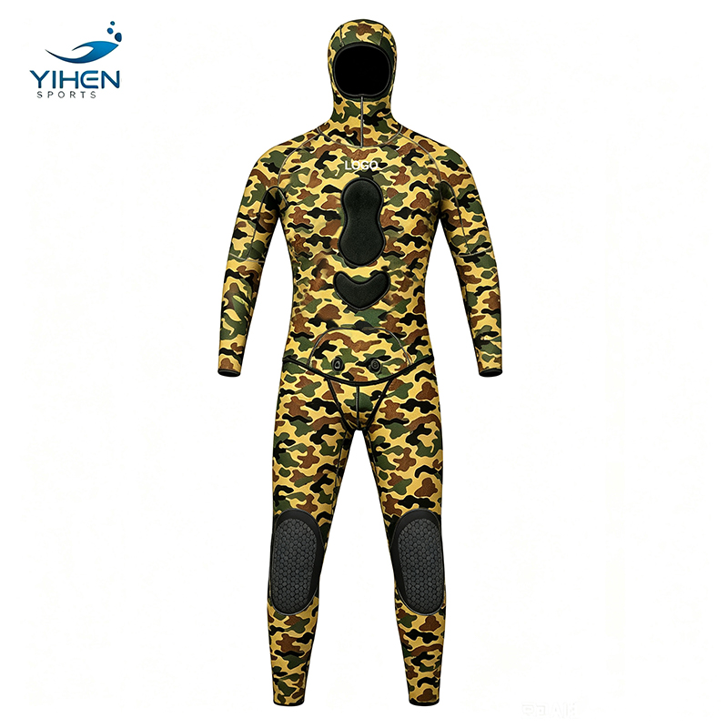 5mm Camo Neoprene Hooded Wetsuit